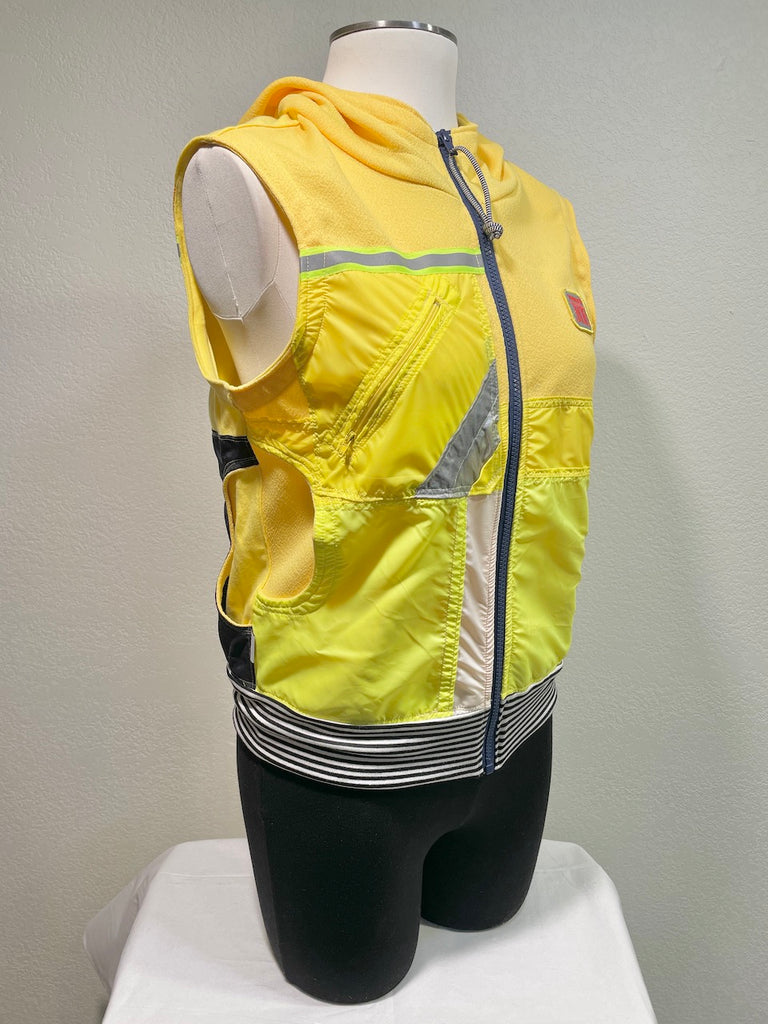ORIGINAL VEST 2098, Size S/M - Vander Jacket | Handmade Eco-Friendly Garments Designed For Runners