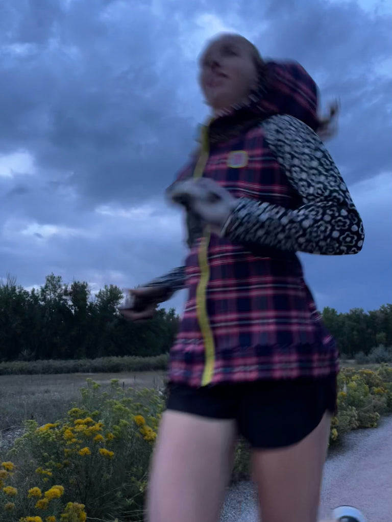 Short Run Yellow Daisy Size XS - Vander Jacket | Handmade Eco-Friendly Garments Designed For Runners