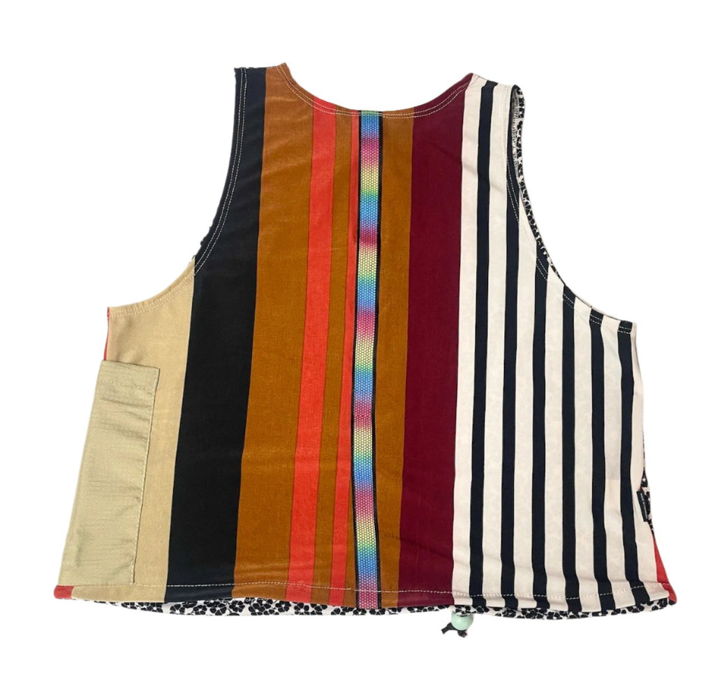 TANK Brooklyn Silver Pocket Sizes M - Vander Jacket | Handmade Eco-Friendly Garments Designed For Runners