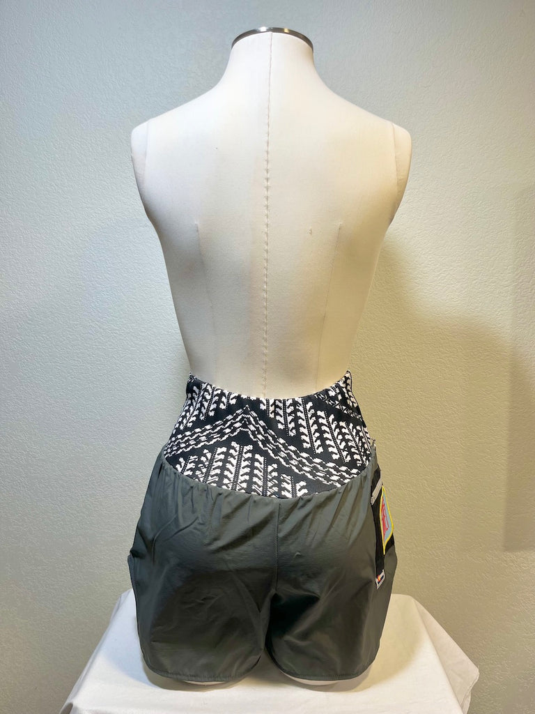 KIDS GO TO Shorts, Sizes XXS - Vander Jacket | Handmade Eco-Friendly Garments Designed For Runners