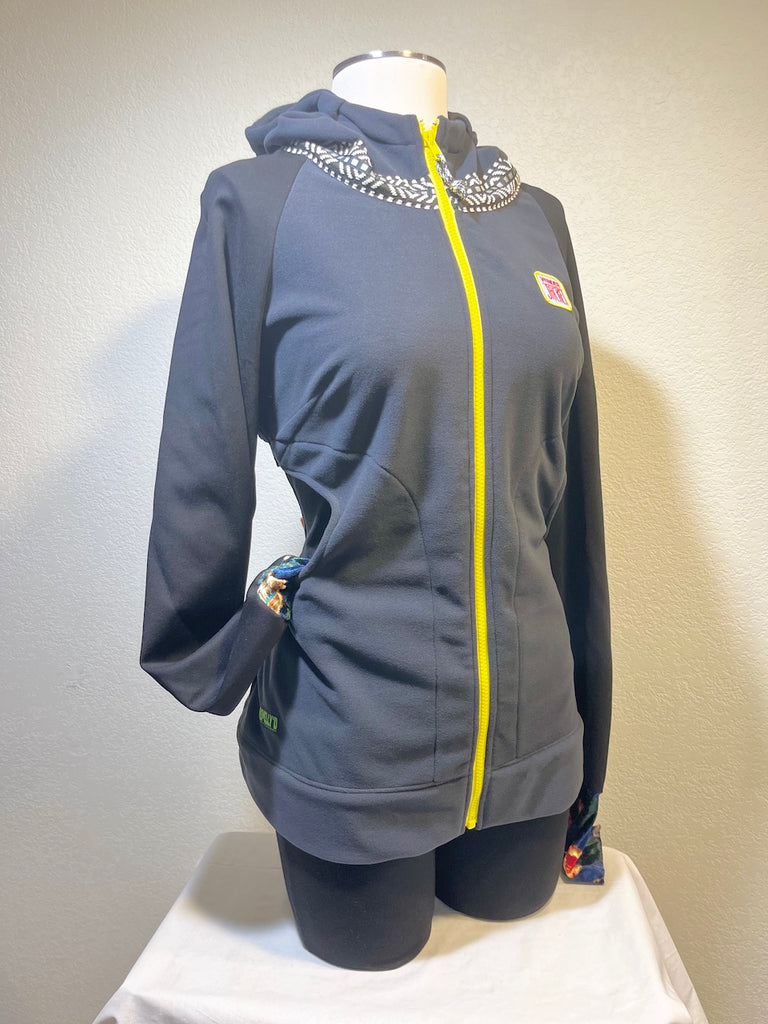 Dynamic Sizes L, XL Remelly'D! - Vander Jacket | Handmade Eco-Friendly Garments Designed For Runners