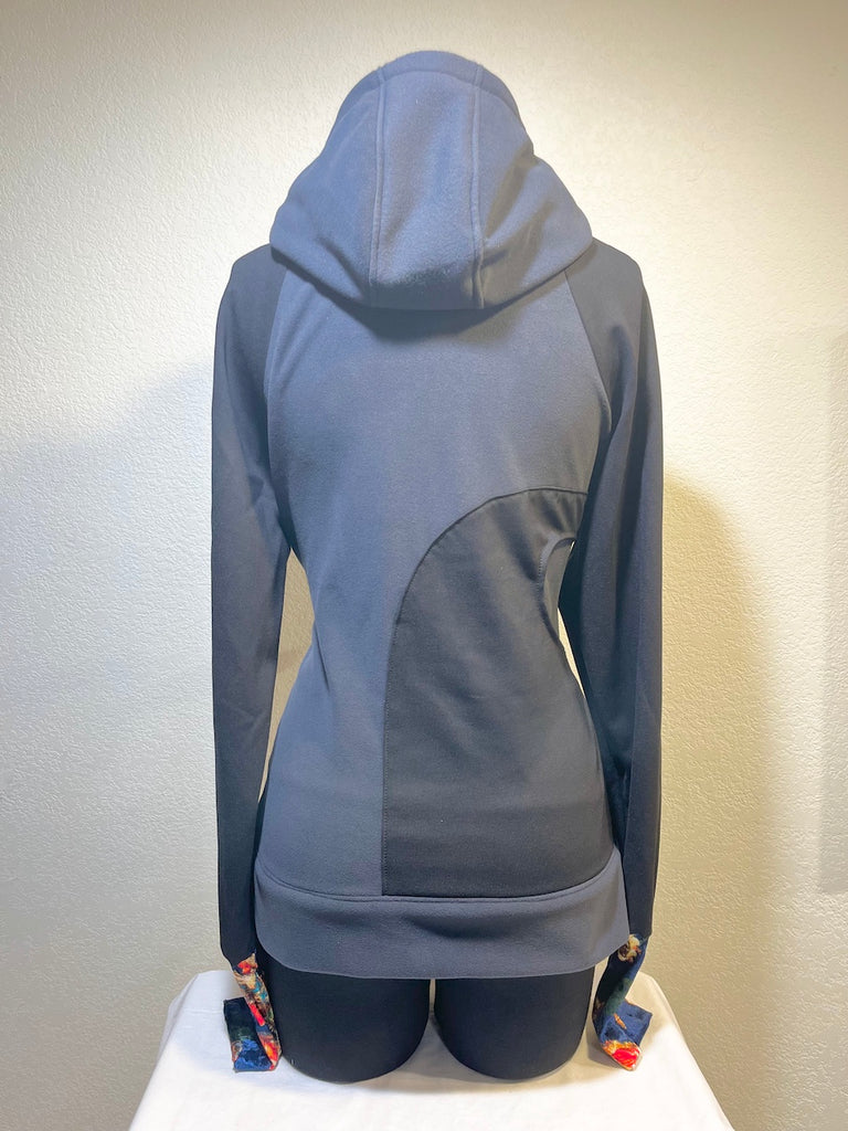 Dynamic Sizes L, XL Remelly'D! - Vander Jacket | Handmade Eco-Friendly Garments Designed For Runners