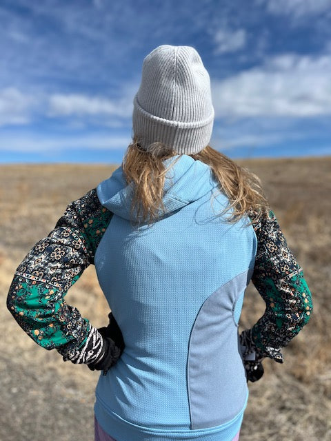 DML 15 Clear Stream Sizes XS - Vander Jacket | Handmade Eco-Friendly Garments Designed For Runners