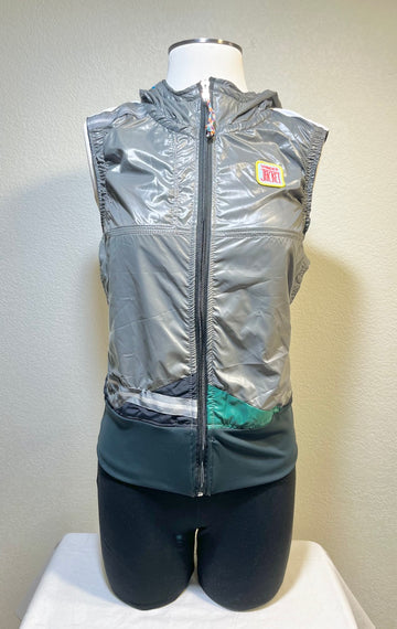 ORIGINAL VEST 2254, Size M - Vander Jacket | Handmade Eco-Friendly Garments Designed For Runners