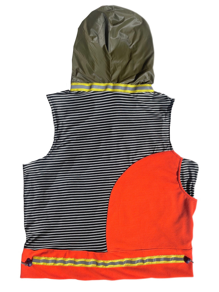 Wolf Eyes Vest L - Vander Jacket | Handmade Eco-Friendly Garments Designed For Runners