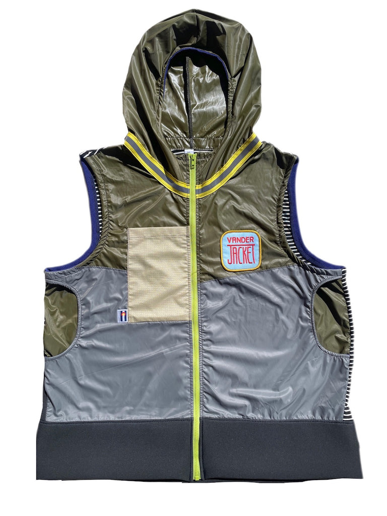 Vest Norway Spruce Size S, XL - Vander Jacket | Handmade Eco-Friendly Garments Designed For Runners