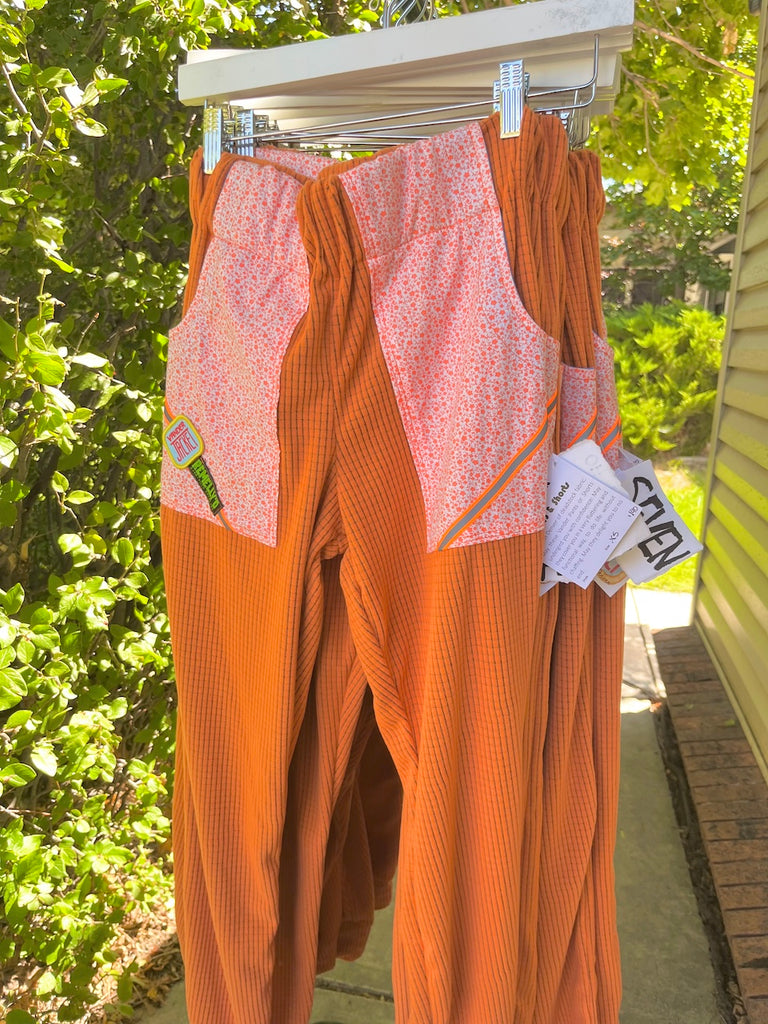 Vander Melly Spice Joggers! Sizes XS, XL - Vander Jacket | Handmade Eco-Friendly Garments Designed For Runners