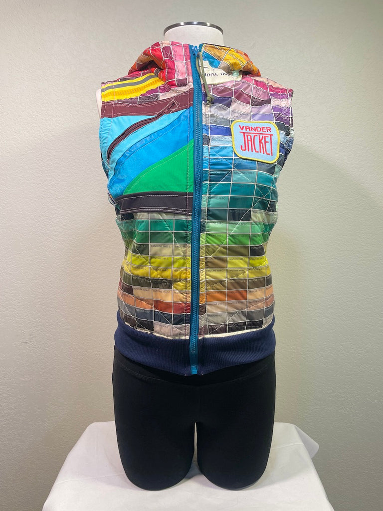 ORIGINAL PUFFY VEST 2137, Size L - Vander Jacket | Handmade Eco-Friendly Garments Designed For Runners