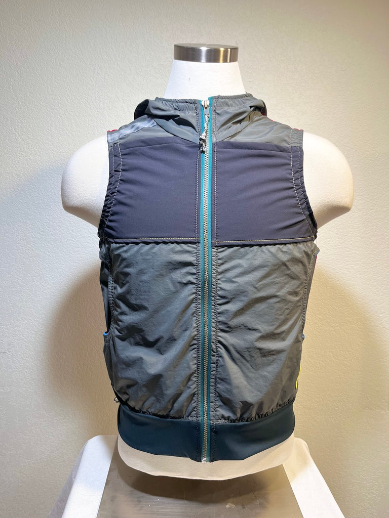 VEST 2320 Size M - Vander Jacket | Handmade Eco-Friendly Garments Designed For Runners