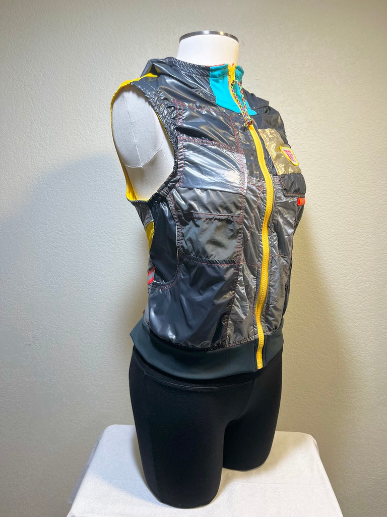 ORIGINAL VEST 2332, Size M - Vander Jacket | Handmade Eco-Friendly Garments Designed For Runners
