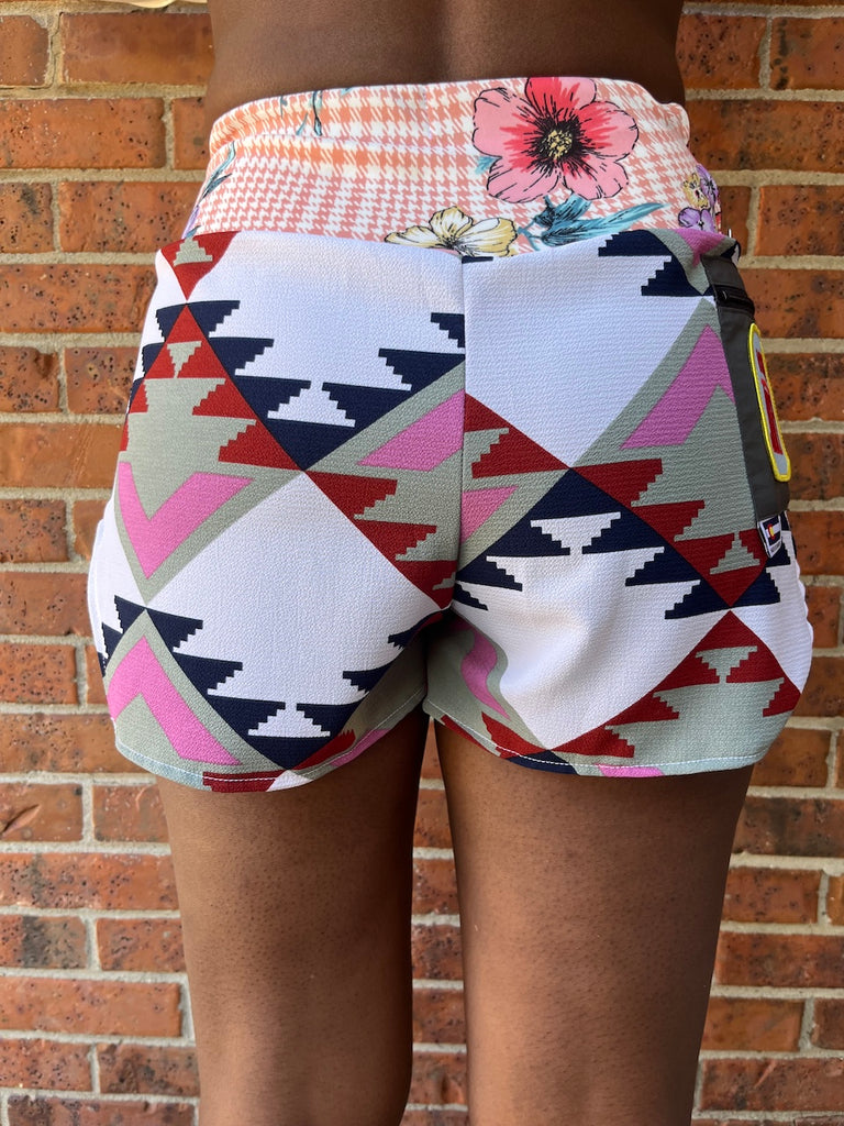 Shorts Gem Lake, Flower Sizes XXS-XL - Vander Jacket | Handmade Eco-Friendly Garments Designed For Runners