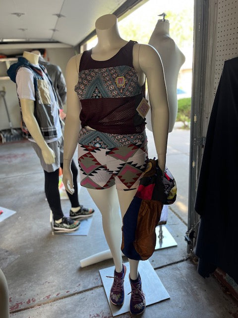 SINGLET Momentum Sizes XS, XL - Vander Jacket | Handmade Eco-Friendly Garments Designed For Runners