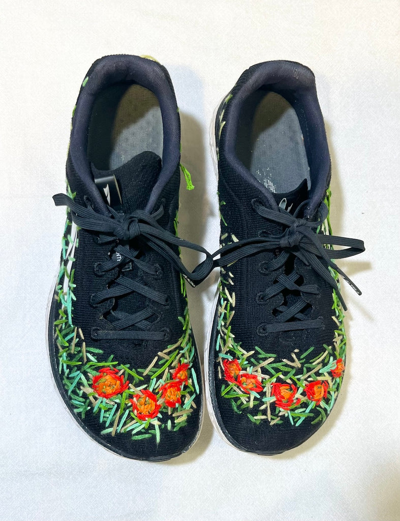 SHOE Run with Reason, Women's Size 10 - Vander Jacket | Handmade Eco-Friendly Garments Designed For Runners