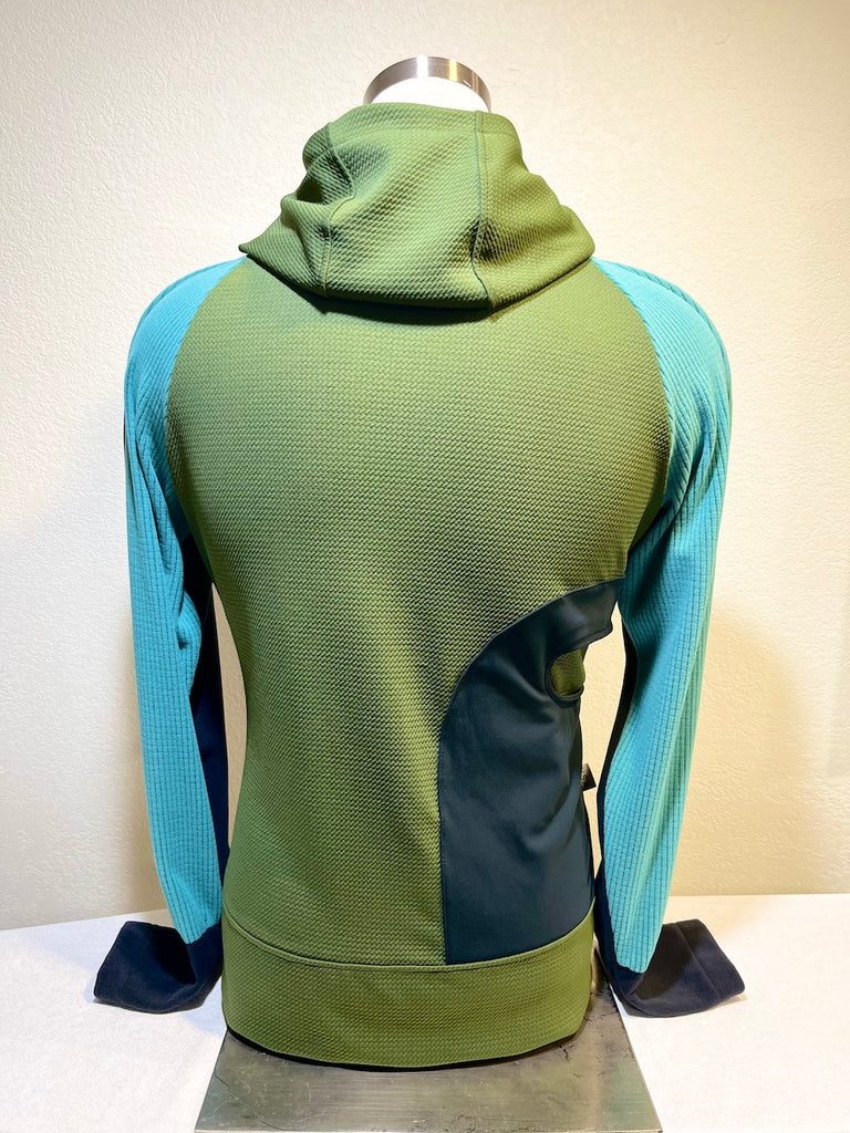 Pyramid Size XL ReMelly'd! - Vander Jacket | Handmade Eco-Friendly Garments Designed For Runners