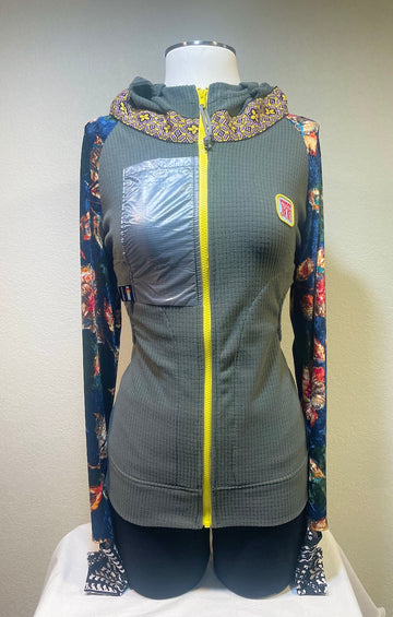 Zinnia Size M, L ReMelly'd! - Vander Jacket | Handmade Eco-Friendly Garments Designed For Runners