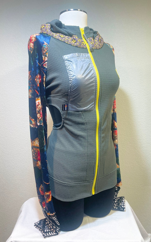 Zinnia Size M, L ReMelly'd! - Vander Jacket | Handmade Eco-Friendly Garments Designed For Runners