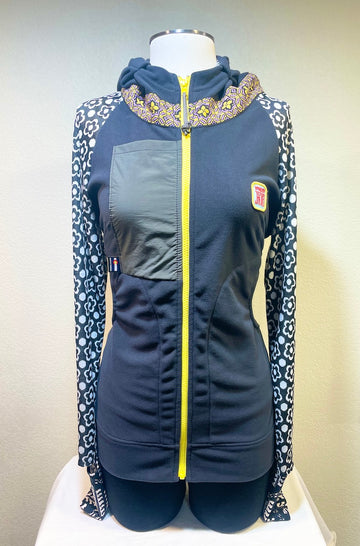 Black Rose Size L ReMelly'd! - Vander Jacket | Handmade Eco-Friendly Garments Designed For Runners