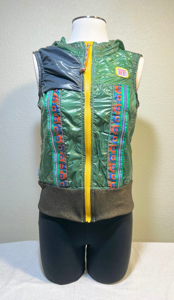 ORIGINAL 2354 VEST, Size S - Vander Jacket | Handmade Eco-Friendly Garments Designed For Runners